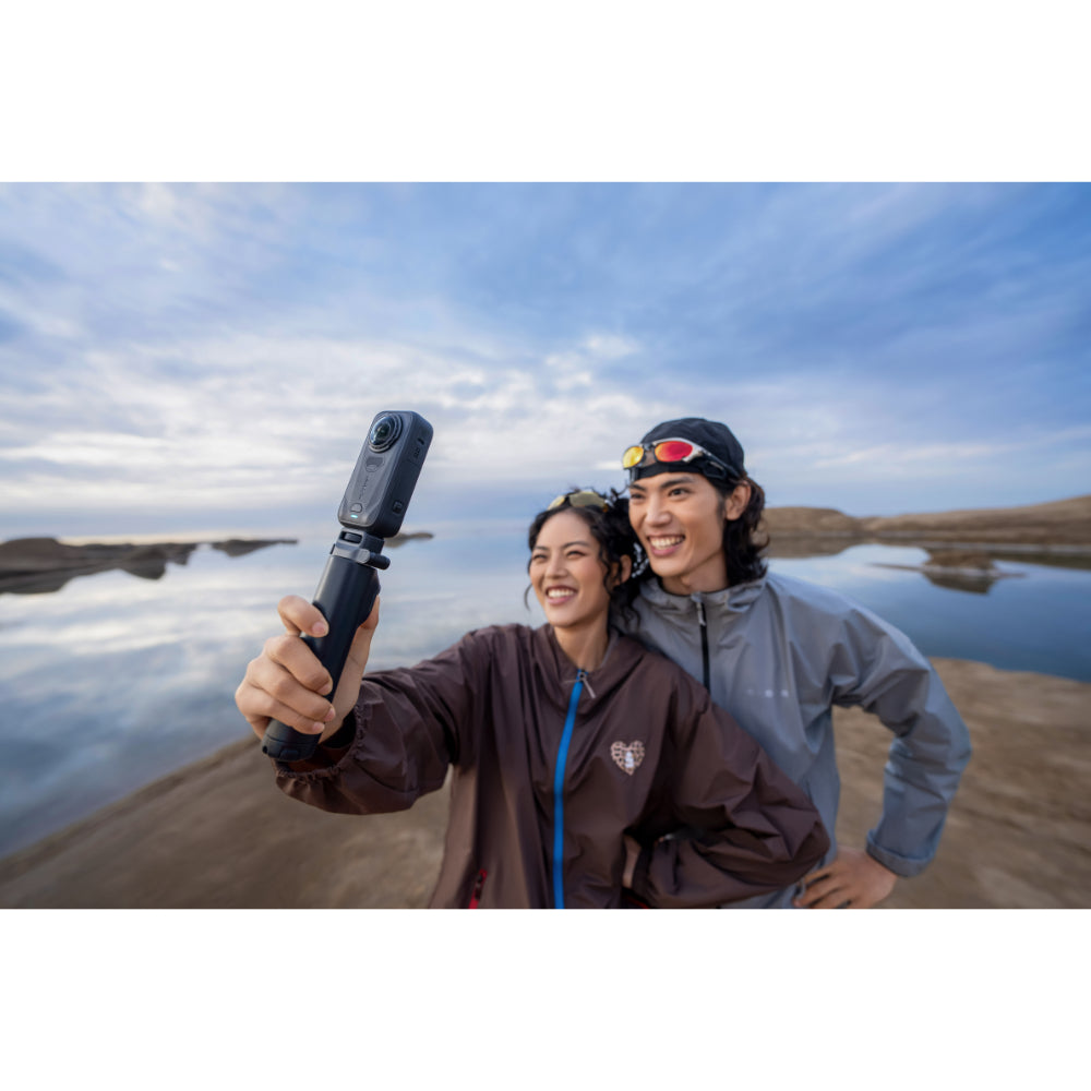 Insta360 X6 Standard Bundle (Pre Order)